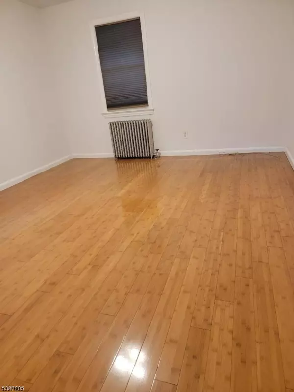 Linden City, NJ 07036,333 Livingston Rd