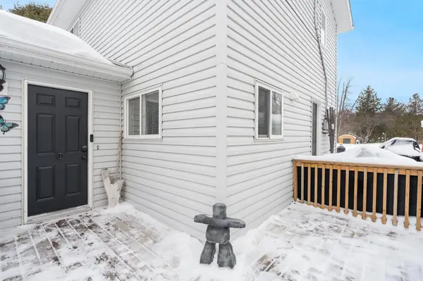 Tay, ON L0K 2A0,109 Ellen ST