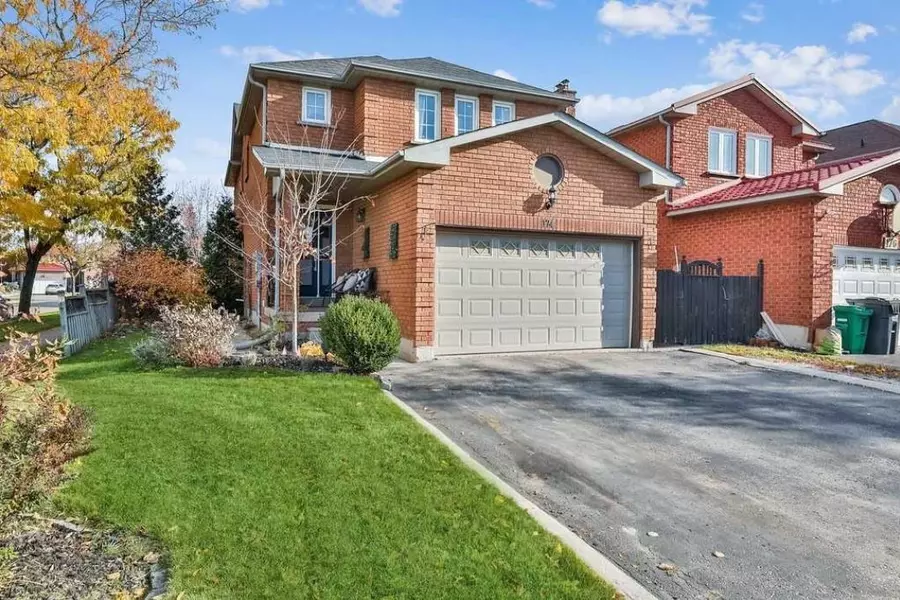 174 Torrance Wood, Brampton, ON L6Y 4K1