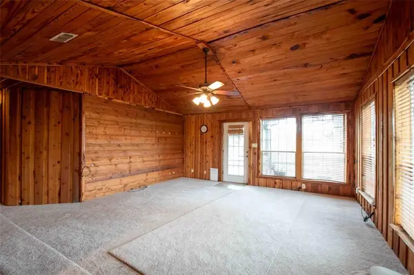 Van, TX 75790,3389 I-20 Service Rd