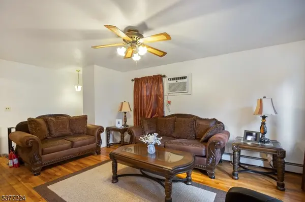 Hopatcong Boro, NJ 07874,126 Harris Ave