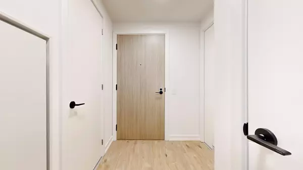 Toronto C08, ON M5A 0Z5,35 Parliament ST #1702