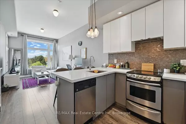 Burlington, ON L7T 1H1,457 Plains RD W #420