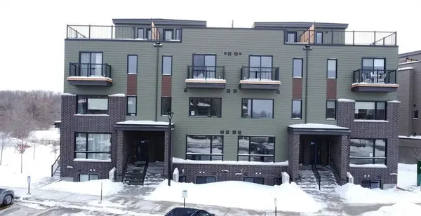 622 MISHI Private, Manor Park - Cardinal Glen And Area, ON K1K 5C5