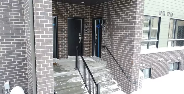 Manor Park - Cardinal Glen And Area, ON K1K 5C5,622 MISHI Private