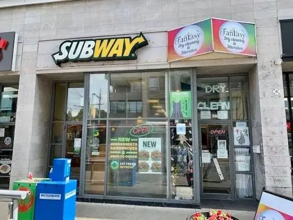 Toronto C02, ON M6C 1A1,507 St. Clair AVE W #507A