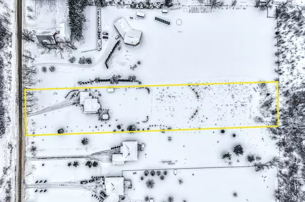 Oro-medonte, ON L0L 1T0,3255 10 Line N