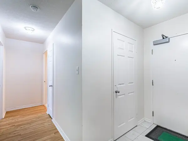 Brampton, ON L6Y 4S5,30 Malta AVE #1809