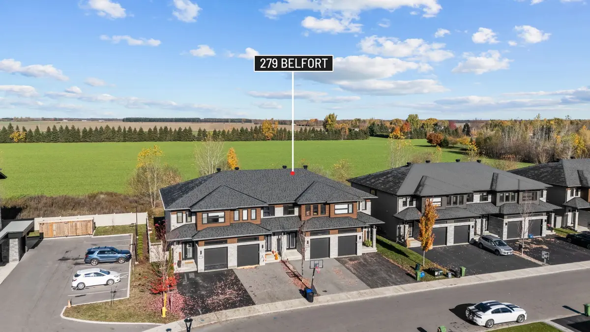 Russell, ON K0A 1W0,279 Belfort ST