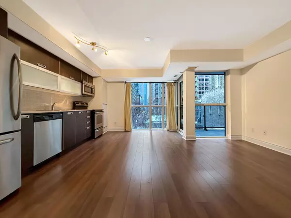 Toronto C08, ON M4Y 2W7,28 Ted Rogers WAY #308