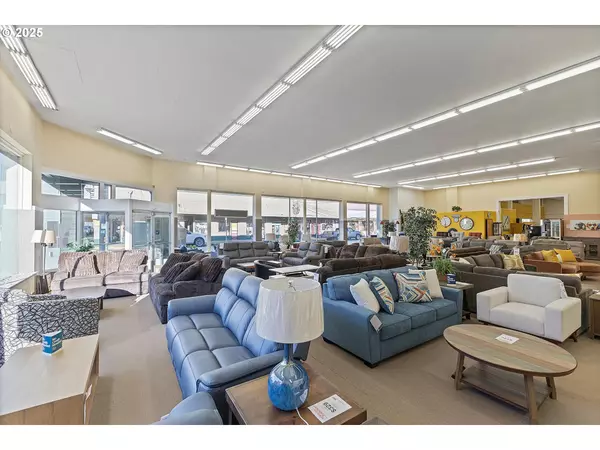 Tillamook, OR 97141,301 Main -2011 3rd St.