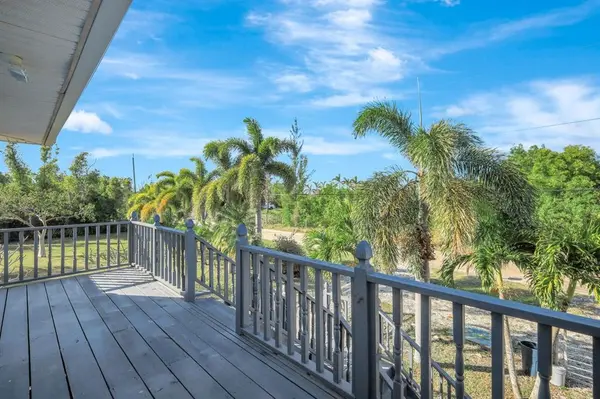 Bokeelia, FL 33922,6401 Mannheim Rd