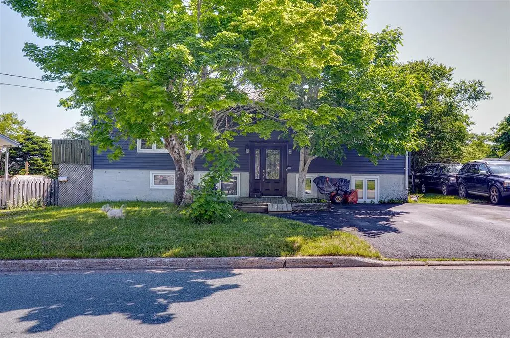 Mount Pearl, NL A1N 1T8,3 Jersey Avenue