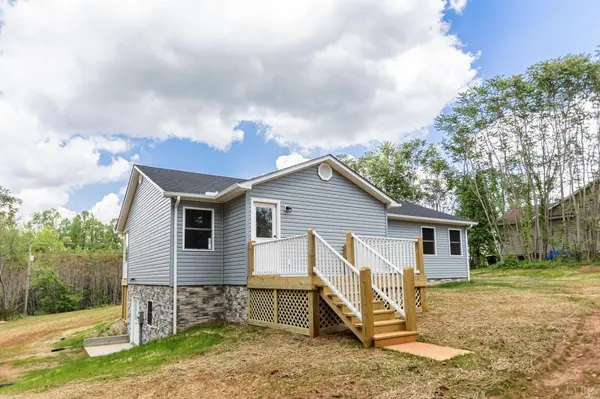 Appomattox, VA 24522,465 Soybean DR