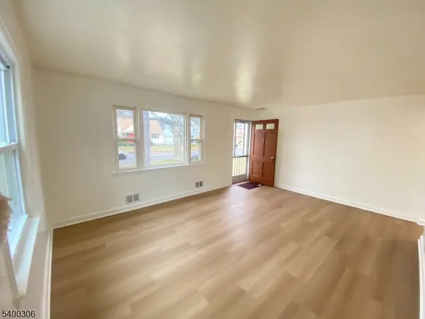 Scotch Plains Twp., NJ 07076,1598 Front St