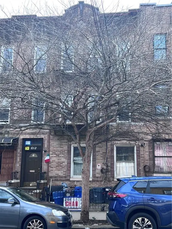 1012 57th ST, Brooklyn, NY 11219
