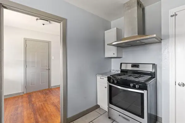 Dallas, TX 75216,2725 Bowling Green Avenue