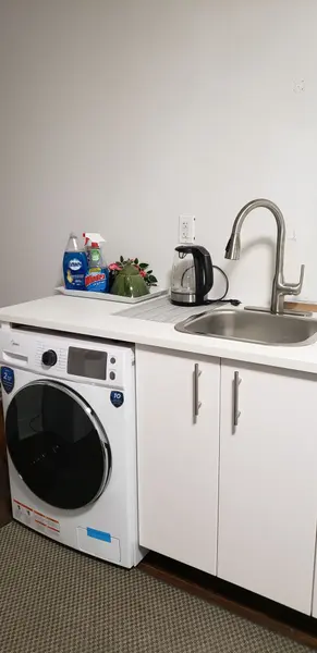 31 Barletta DR, Vaughan, ON L6A 4H5