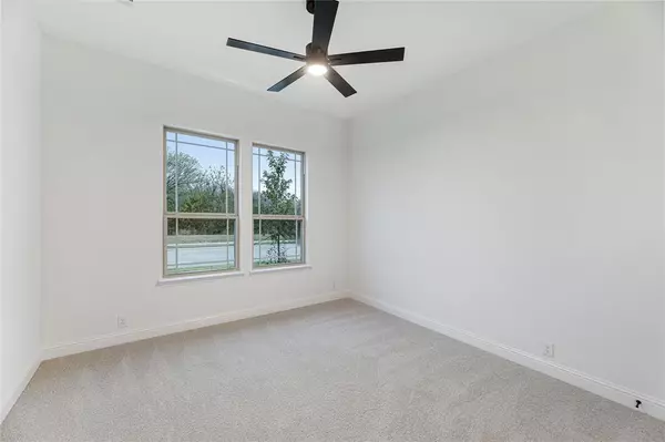 Red Oak, TX 75154,1240 Amberwood Lane