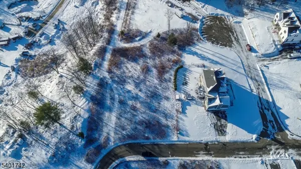 West Milford Twp., NJ 07480,60 Heritage Dr