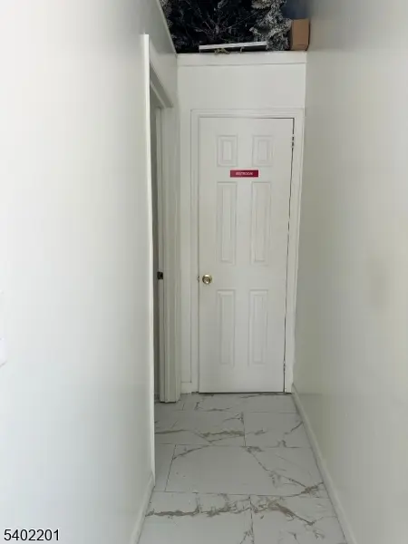 10 Hilliard Ave, Edgewater Boro, NJ 07020