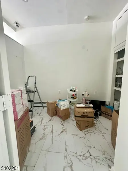 10 Hilliard Ave, Edgewater Boro, NJ 07020