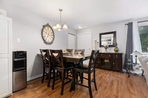 Carleton Place, ON K7C 3Z3,389 Thomas ST