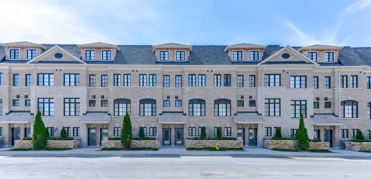 1145 Ossington AVE #12, Toronto C02, ON M6G 0A3