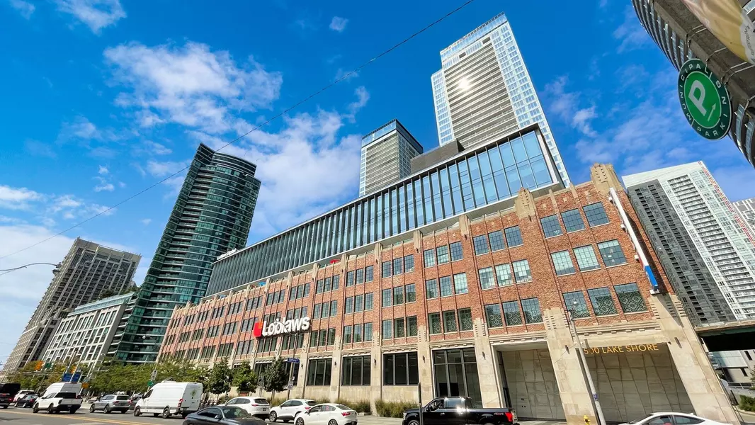 17 bathurst ST #615, Toronto C01, ON M5V 0N1