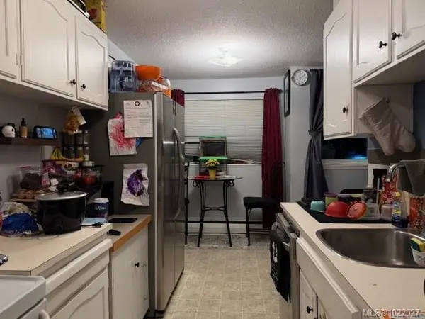 Nanaimo, BC V9R 2A4,997 Bowen Rd #4108