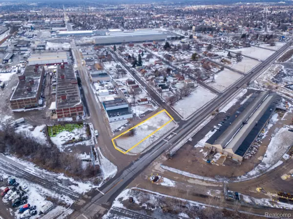 Dearborn, MI 48126,8511 LONYO ST