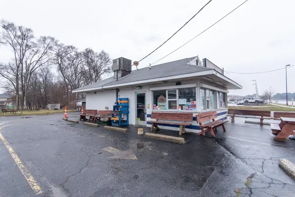 Highland, MI 48356,2535 E HIGHLAND RD