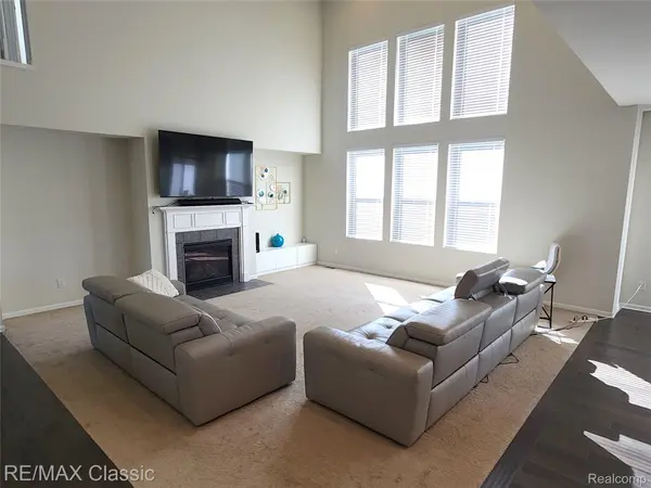 Canton, MI 48187,5887 Northford