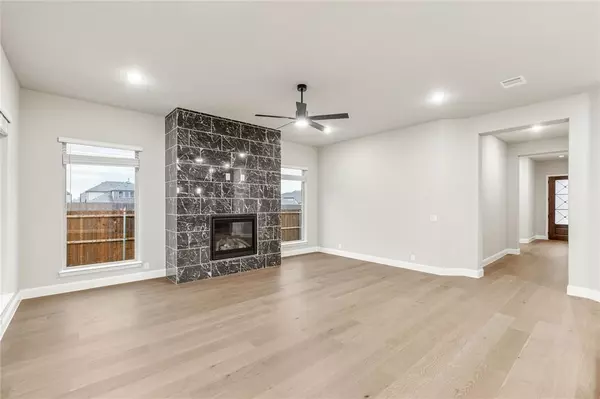 Red Oak, TX 75154,905 Denham Drive