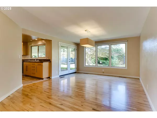 Eugene, OR 97401,529 ANTELOPE WAY