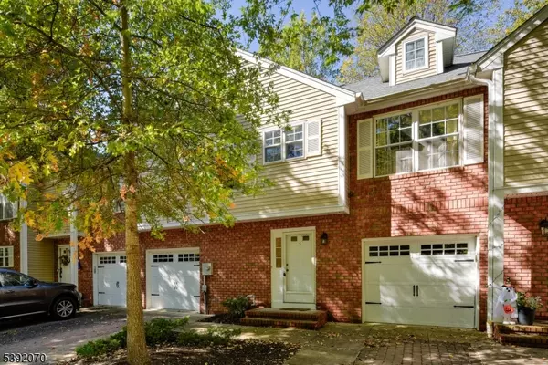 Berkeley Heights Twp., NJ 07922,5 Berkeley Square