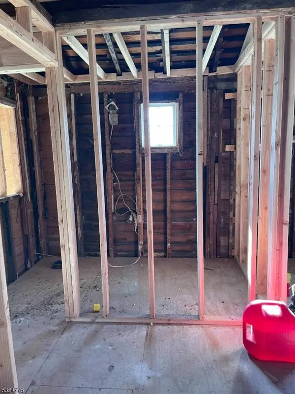 899 Adelphia-Farming Dale Rd, Howell Twp., NJ 07728