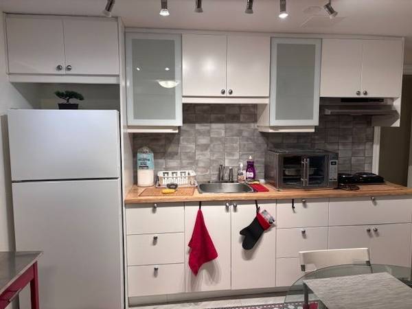 72 Dusay PL #21, Toronto E05, ON M1W 2N2