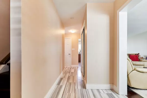 Oshawa, ON L1G 4L3,1349 Somerville ST N