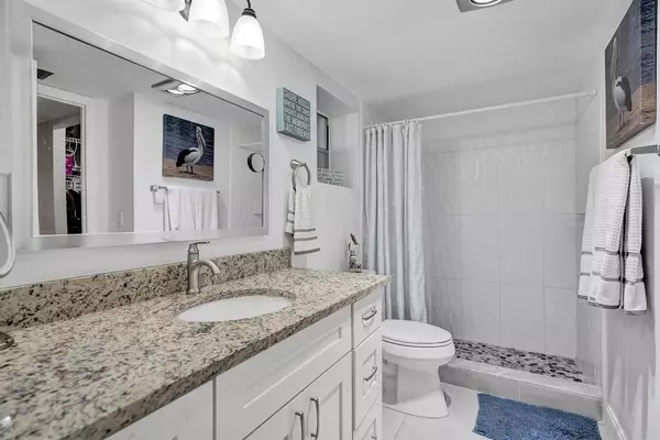 Margate, FL 33063,3060 Holiday Springs Blvd #106