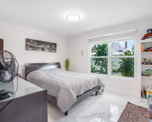 Sunrise, FL 33322,2051 NW 93rd Ln