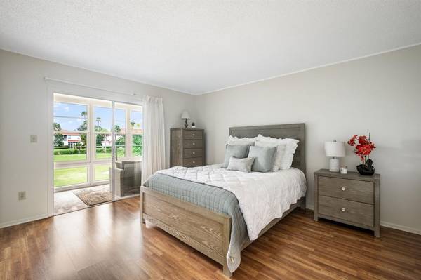 3 Vista Palm Ln,  Vero Beach,  FL 32962