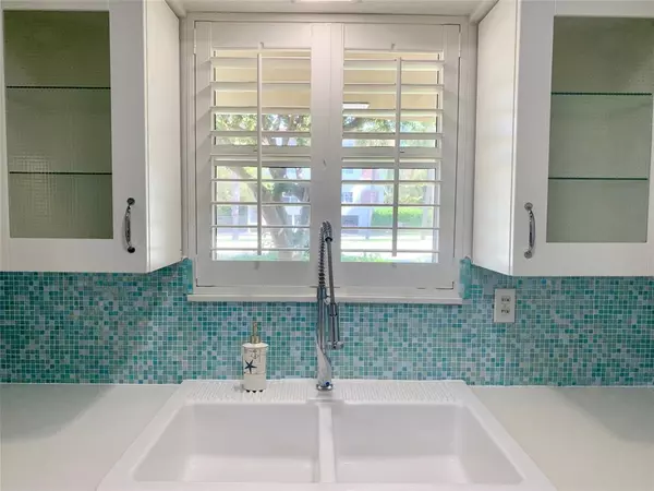 Boca Raton, FL 33432,930 Osceola Drive #2