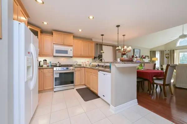 New Tecumseth, ON L9R 2H4,11 Montebello TER