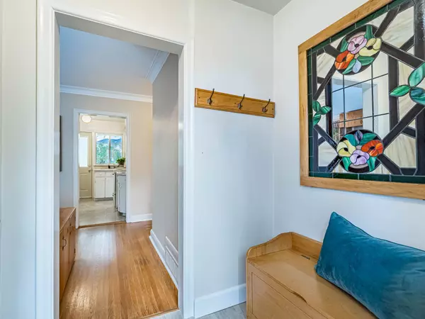 Brampton, ON L6W 2T5,20 Erlesmere AVE