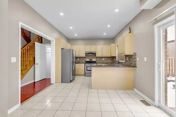 Brampton, ON L7A 3W6,108 Beavervalley DR