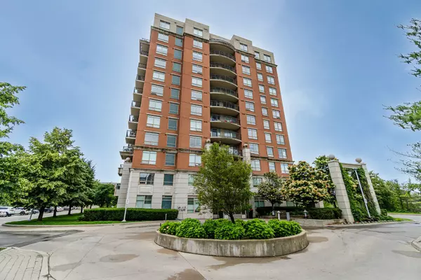 Oakville, ON L6H 0E5,2325 CENTRAL PARK DR #802