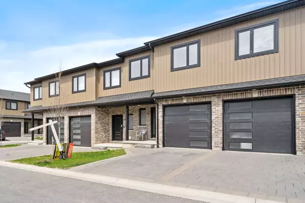 London North, ON N6H 0K3,811 Sarnia RD #56