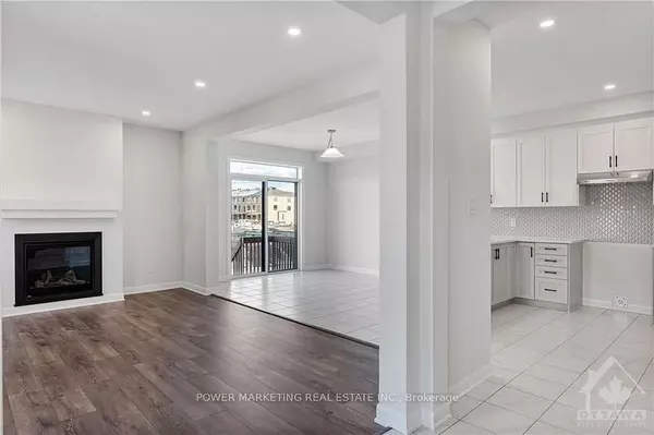 Barrhaven, ON K2J 7C5,900 ATHENRY CT