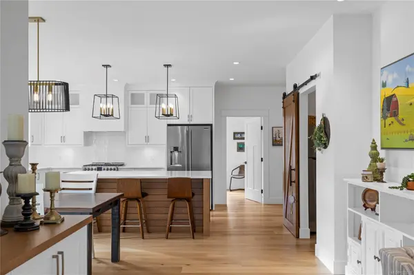 Parksville, BC V9P 2E5,1365 Parkhurst Pl